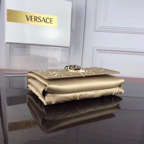Cheap Versace AAA Quality Messenger Bags For Women #780607 Replica Wholesale [$129.00 USD] [ITEM#780607] on Replica Versace AAA Quality Messenger Bags