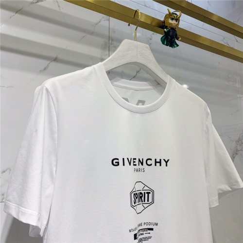 Cheap Givenchy T-Shirts Short Sleeved For Men #781673 Replica Wholesale [$41.00 USD] [ITEM#781673] on Replica Givenchy T-Shirts