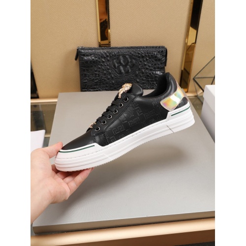 Cheap Versace Casual Shoes For Men #786359 Replica Wholesale [$76.00 USD] [ITEM#786359] on Replica Versace Casual Shoes