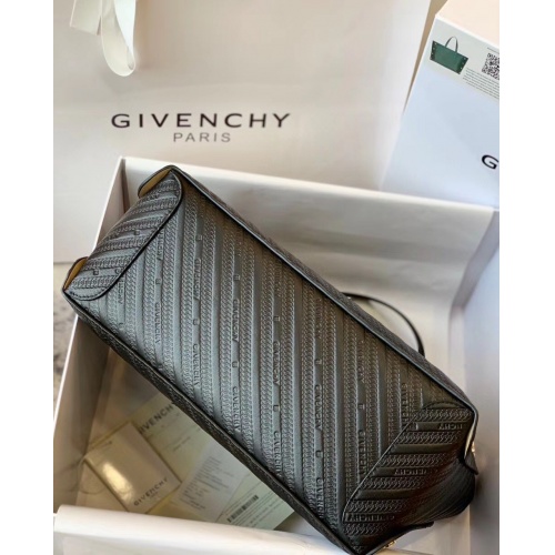 Cheap Givenchy AAA Quality Handbags #790378 Replica Wholesale [$314.00 USD] [ITEM#790378] on Replica Givenchy AAA Quality Handbags