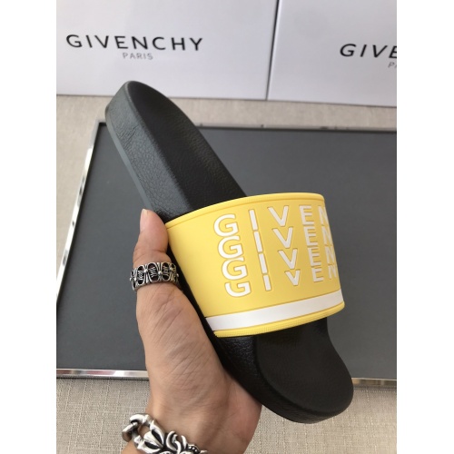 Cheap Givenchy Slippers For Men #791255 Replica Wholesale [$45.00 USD] [ITEM#791255] on Replica Givenchy Slippers