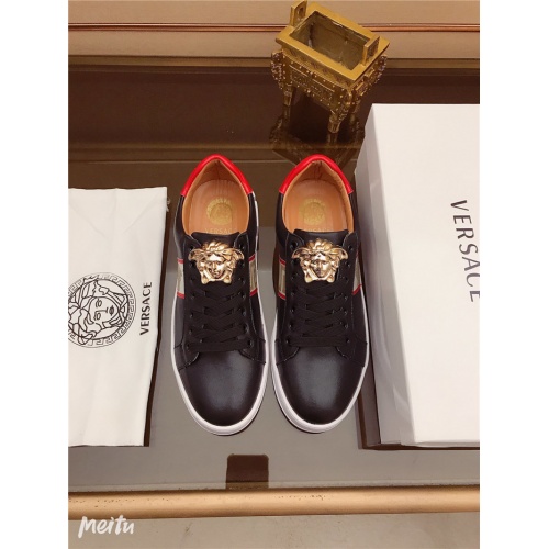 Cheap Versace Casual Shoes For Men #792182 Replica Wholesale [$76.00 USD] [ITEM#792182] on Replica Versace Casual Shoes