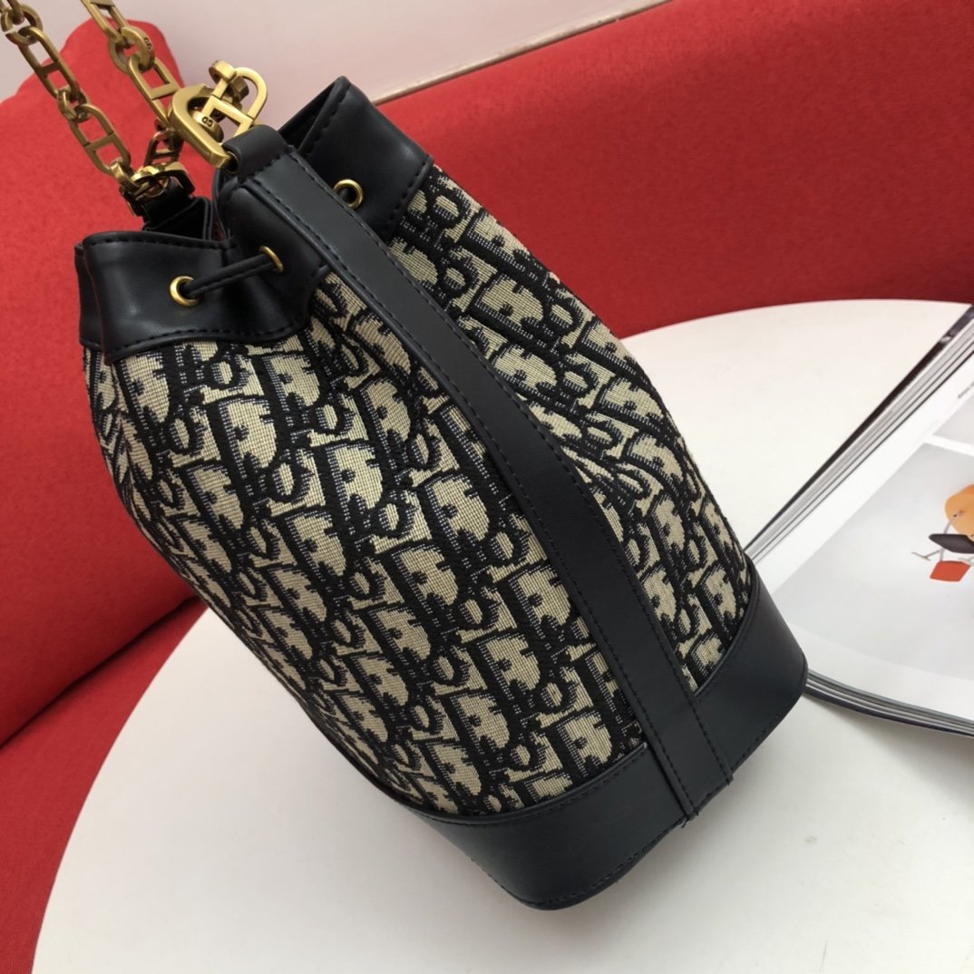 how-much-does-a-dior-purse-cost-semashow