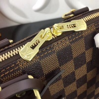 Cheap Louis Vuitton LV AAA Quality Messenger Bags For Women #785147 Replica Wholesale [$133.00 USD] [ITEM#785147] on Replica Louis Vuitton AAA Quality Messenger Bags