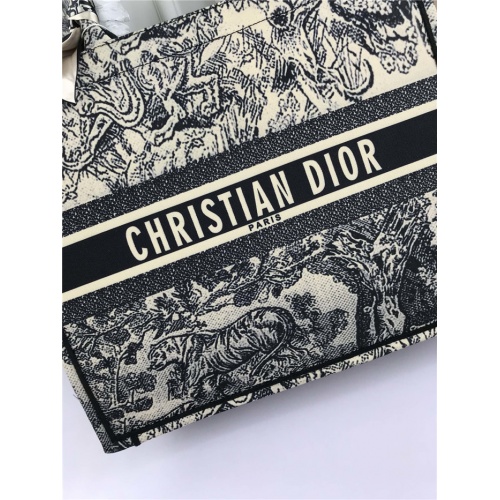 Cheap Christian Dior AAA Tote-Handbags For Women #800600 Replica Wholesale [$81.00 USD] [ITEM#800600] on Replica Christian Dior AAA Handbags