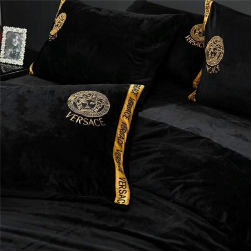 Cheap Versace Bedding #800995 Replica Wholesale [$118.00 USD] [ITEM#800995] on Replica Versace Bedding