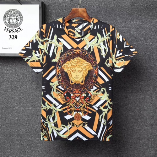 Cheap Versace T-Shirts Short Sleeved For Men #801467 Replica Wholesale [$25.00 USD] [ITEM#801467] on Replica Versace T-Shirts