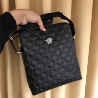 Versace AAA Man Messenger Bags #794877