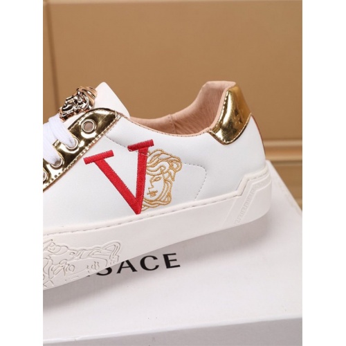 Cheap Versace Casual Shoes For Men #810182 Replica Wholesale [$76.00 USD] [ITEM#810182] on Replica Versace Casual Shoes