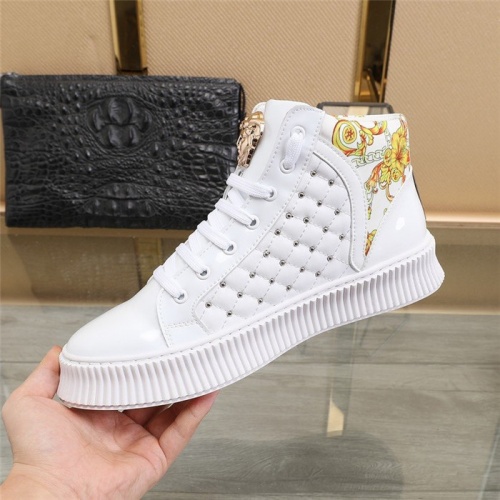 Cheap Versace High Tops Shoes For Men #811132 Replica Wholesale [$80.00 USD] [ITEM#811132] on Replica Versace High Tops Shoes