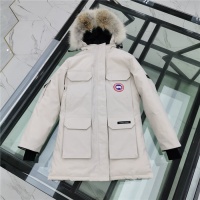 Canada Goose Down Feather Coat Long Sleeved For Men #811640