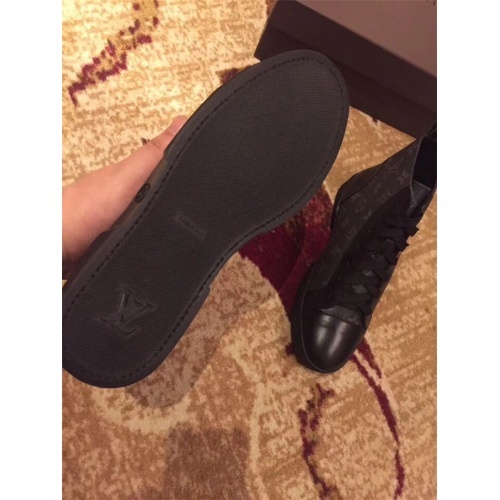 Cheap Louis Vuitton High Tops Shoes For Men #813581 Replica Wholesale [$64.00 USD] [ITEM#813581] on Replica Clearance