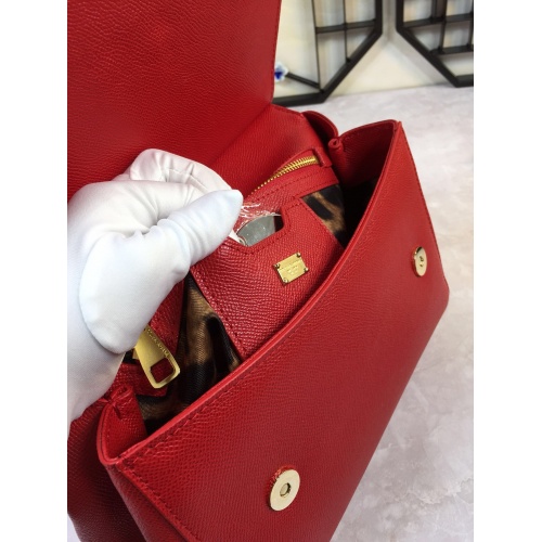 Cheap Dolce &amp; Gabbana D&amp;G AAA Quality Messenger Bags For Women #813738 Replica Wholesale [$150.00 USD] [ITEM#813738] on Replica Dolce &amp; Gabbana D&amp;G AAA Quality Messenger Bags