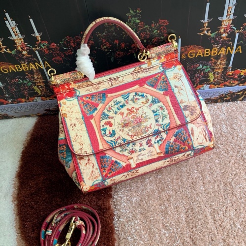 Cheap Dolce &amp; Gabbana D&amp;G AAA Quality Messenger Bags For Women #813821 Replica Wholesale [$150.00 USD] [ITEM#813821] on Replica Dolce &amp; Gabbana D&amp;G AAA Quality Messenger Bags