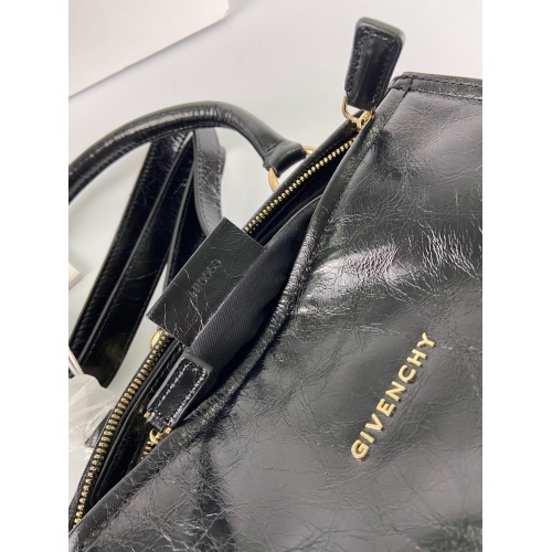 Cheap Givenchy AAA Quality Messenger Bags #815542 Replica Wholesale [$235.00 USD] [ITEM#815542] on Replica Givenchy AAA Quality Messenger Bags