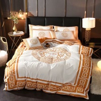 Cheap Versace Bedding #813484 Replica Wholesale [$100.00 USD] [ITEM#813484] on Replica Versace Bedding
