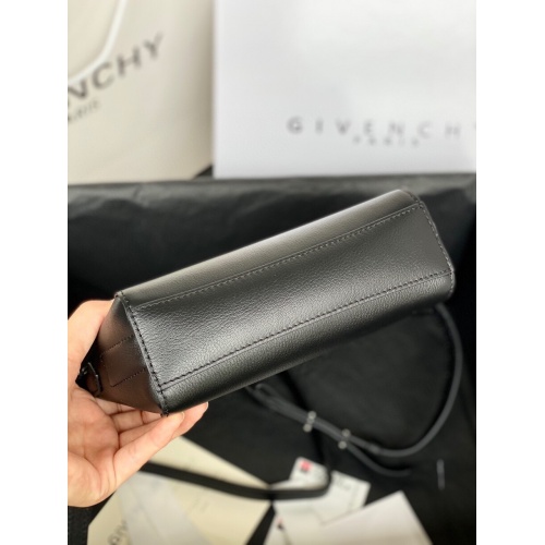 Cheap Givenchy AAA Quality Messenger Bags For Women #820610 Replica Wholesale [$162.00 USD] [ITEM#820610] on Replica Givenchy AAA Quality Messenger Bags