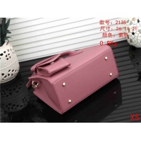 Cheap Prada Handbags For Women #823199 Replica Wholesale [$39.00 USD] [ITEM#823199] on Replica Prada Handbags