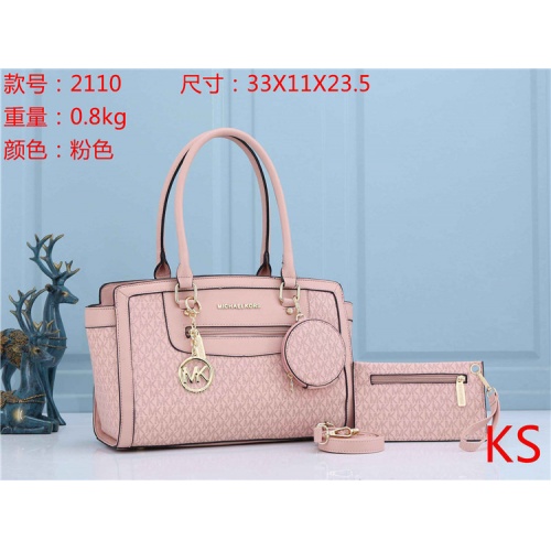 Cheap Michael Kors Fashion Handbags For Women #829377 Replica Wholesale [$39.00 USD] [ITEM#829377] on Replica Michael Kors Handbags