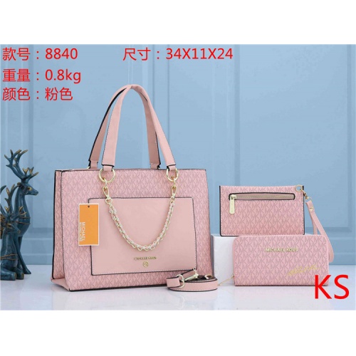 Cheap Michael Kors Fashion Handbags For Women #829378 Replica Wholesale [$39.00 USD] [ITEM#829378] on Replica Michael Kors Handbags