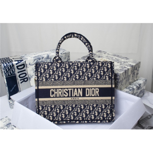 Christian Dior AAA Quality Tote-Handbags For Women #829497