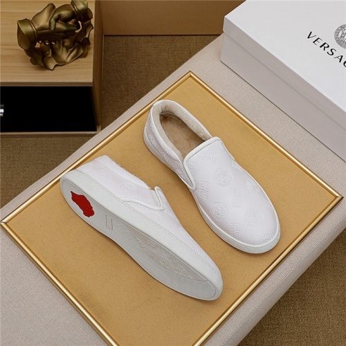 Cheap Versace Casual Shoes For Men #830512 Replica Wholesale [$68.00 USD] [ITEM#830512] on Replica Versace Casual Shoes