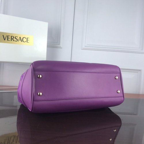 Cheap Versace AAA Quality Handbags For Women #831976 Replica Wholesale [$155.00 USD] [ITEM#831976] on Replica Versace AAA Quality Handbags