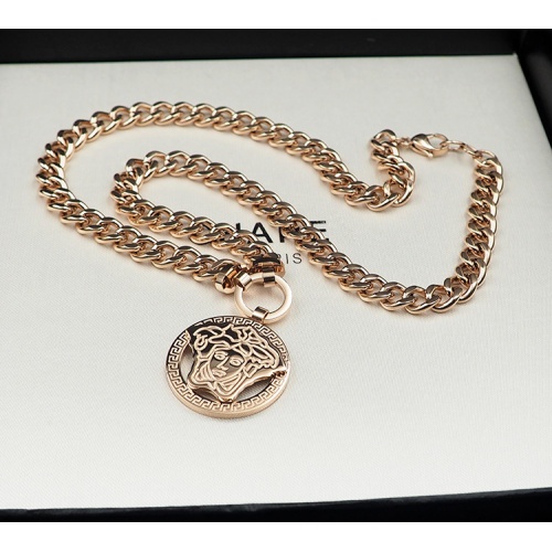 Cheap Versace Necklace 840176 Replica Wholesale [32.00 USD] [ITEM840176] on Replica Versace