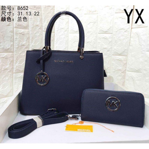 Cheap Michael Kors Handbags For Women #842398 Replica Wholesale [$39.00 USD] [ITEM#842398] on Replica Michael Kors Handbags