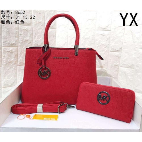 Cheap Michael Kors Handbags For Women #842402 Replica Wholesale [$39.00 USD] [ITEM#842402] on Replica Michael Kors Handbags