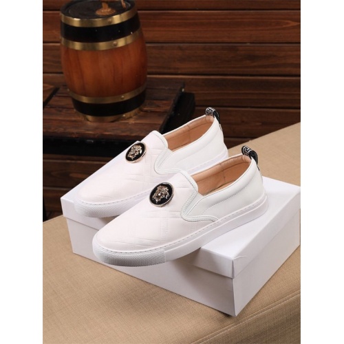 Cheap Versace Casual Shoes For Men #844880 Replica Wholesale [$76.00 USD] [ITEM#844880] on Replica Versace Casual Shoes