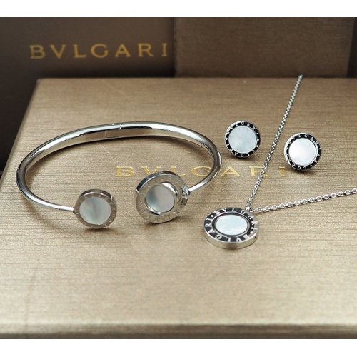 Cheap Bvlgari Jewelry Set For Women #847645 Replica Wholesale [$60.00 USD] [ITEM#847645] on Replica Bvlgari Jewelry Set