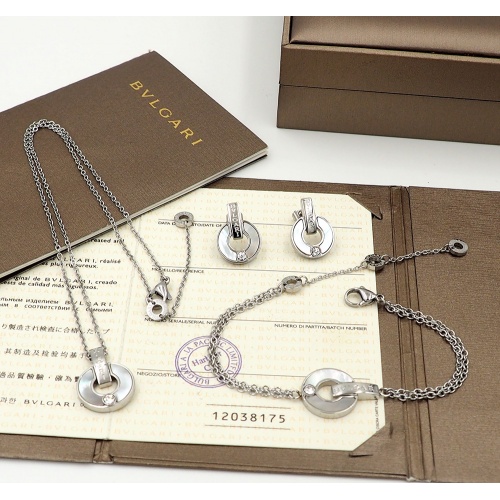 Cheap Bvlgari Jewelry Set For Women #847649 Replica Wholesale [$68.00 USD] [ITEM#847649] on Replica Bvlgari Jewelry Set