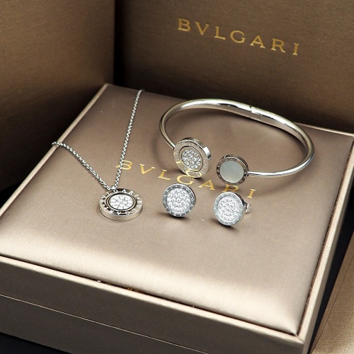 Cheap Bvlgari Jewelry Set For Women #847652 Replica Wholesale [$70.00 USD] [ITEM#847652] on Replica Bvlgari Jewelry Set