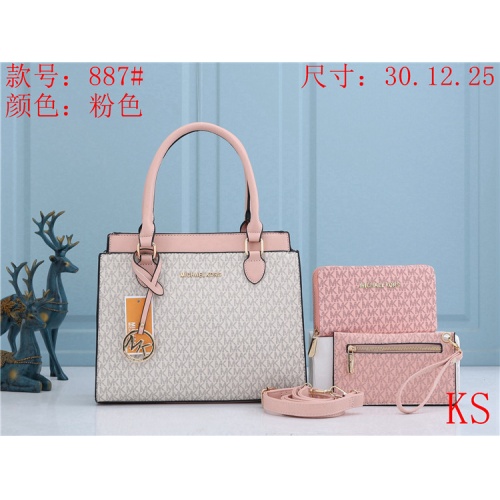 Cheap Michael Kors Handbags For Women #850590 Replica Wholesale [$36.00 USD] [ITEM#850590] on Replica Michael Kors Handbags