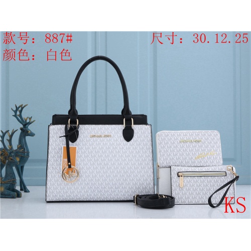 Cheap Michael Kors Handbags For Women #850591 Replica Wholesale [$36.00 USD] [ITEM#850591] on Replica Michael Kors Handbags
