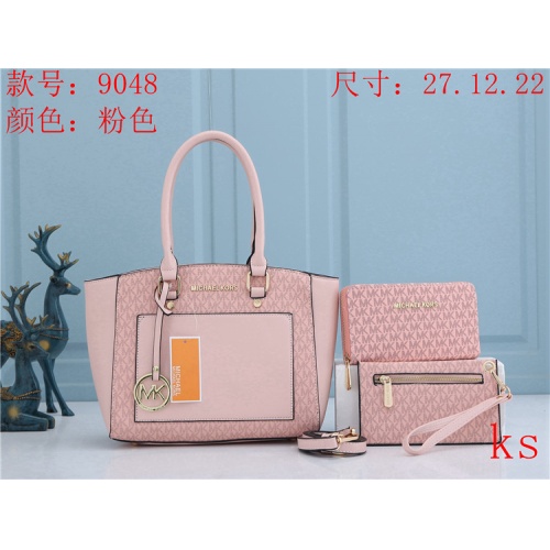 Cheap Michael Kors Handbags For Women #850597 Replica Wholesale [$36.00 USD] [ITEM#850597] on Replica Michael Kors Handbags