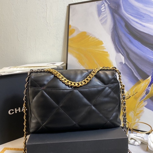 Cheap Chanel AAA Messenger Bags For Women #851492 Replica Wholesale [$118.00 USD] [ITEM#851492] on Replica Chanel AAA Messenger Bags