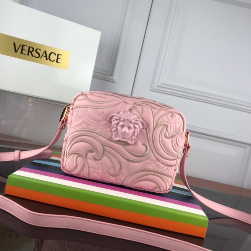 Cheap Versace AAA Quality Messenger Bags For Women #852362 Replica Wholesale [$128.00 USD] [ITEM#852362] on Replica Versace AAA Quality Messenger Bags