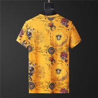 Cheap Versace Tracksuits Short Sleeved For Men #844130 Replica Wholesale [$64.00 USD] [ITEM#844130] on Replica Versace Tracksuits