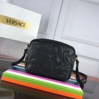 Cheap Versace AAA Quality Messenger Bags For Women #852364 Replica Wholesale [$128.00 USD] [ITEM#852364] on Replica Versace AAA Quality Messenger Bags