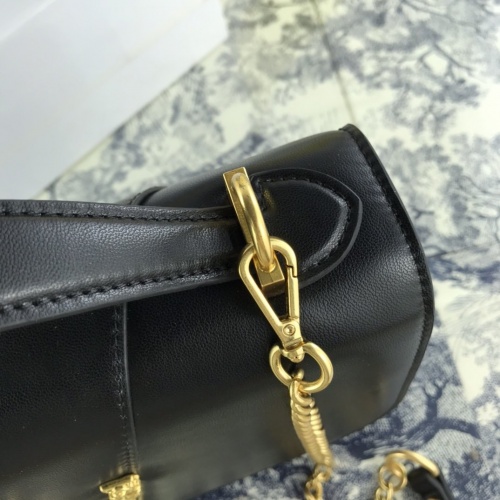 Cheap Versace AAA Quality Messenger Bags For Women #855697 Replica Wholesale [$135.00 USD] [ITEM#855697] on Replica Versace AAA Quality Messenger Bags