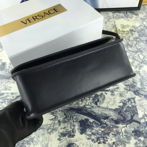 Cheap Versace AAA Quality Messenger Bags For Women #855697 Replica Wholesale [$135.00 USD] [ITEM#855697] on Replica Versace AAA Quality Messenger Bags