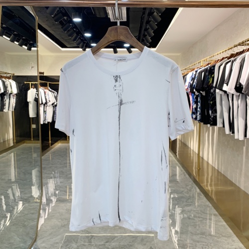 Cheap Givenchy T-Shirts Short Sleeved For Men #856399 Replica Wholesale [$41.00 USD] [ITEM#856399] on Replica Givenchy T-Shirts