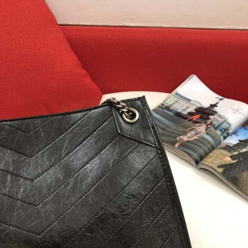 Cheap Yves Saint Laurent AAA Handbags #856907 Replica Wholesale [$100.00 USD] [ITEM#856907] on Replica Yves Saint Laurent AAA Handbags