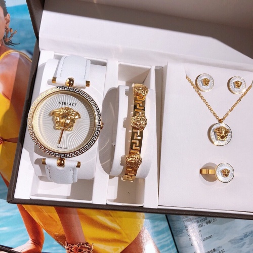 Cheap Versace Watches For Women #859475 Replica Wholesale [$48.00 USD] [ITEM#859475] on Replica Versace Watches