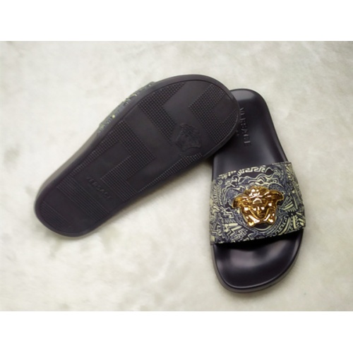 Cheap Versace Slippers For Men #861305 Replica Wholesale [$40.00 USD] [ITEM#861305] on Replica Versace Slippers