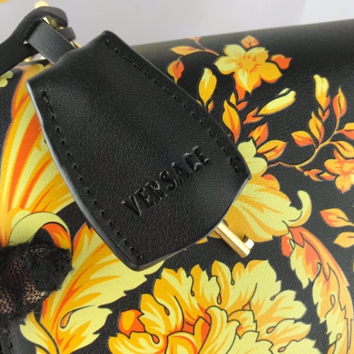 Cheap Versace AAA Quality Messenger Bags For Women #863599 Replica Wholesale [$135.00 USD] [ITEM#863599] on Replica Versace AAA Quality Messenger Bags
