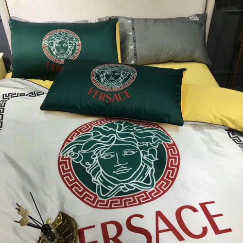 Cheap Versace Bedding #865678 Replica Wholesale [$100.00 USD] [ITEM#865678] on Replica Versace Bedding