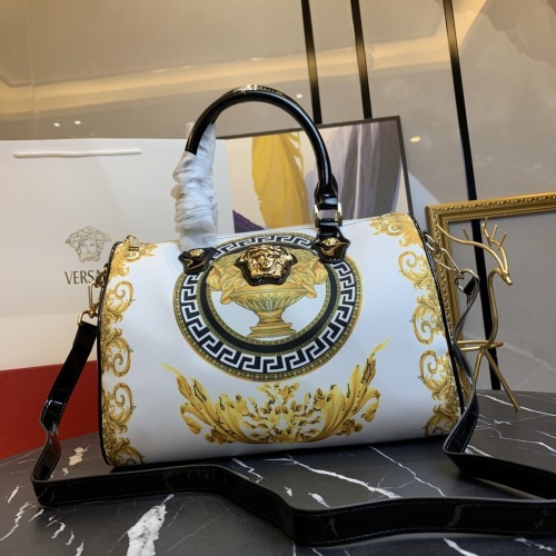 Cheap Versace AAA Quality Handbags For Women #866335 Replica Wholesale [$112.00 USD] [ITEM#866335] on Replica Versace AAA Quality Handbags